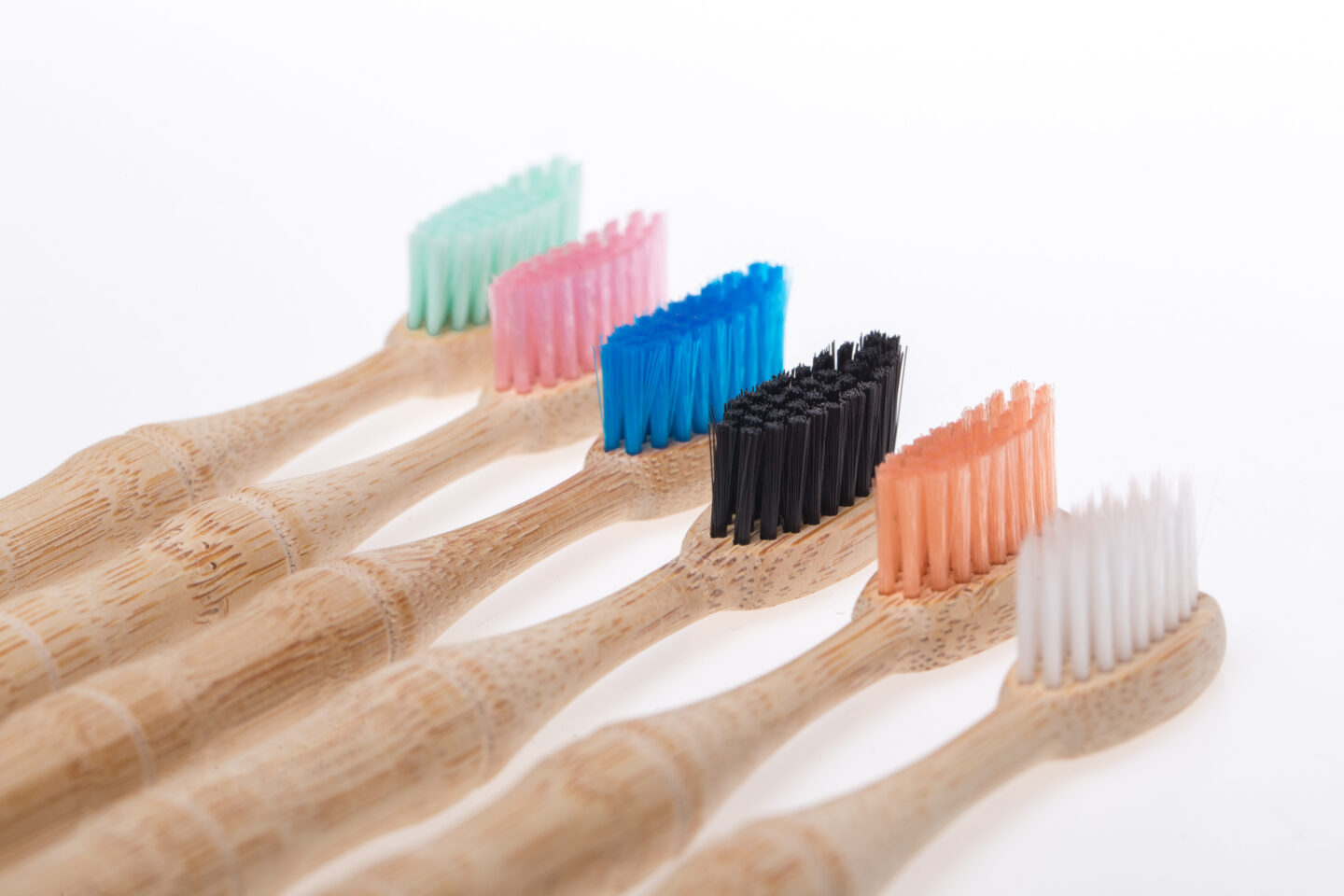 escova de dentes bambu